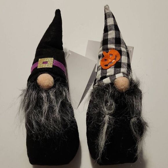No Brand Gothic Halloween Set Of 2 Gnomes - Picture 1 of 6